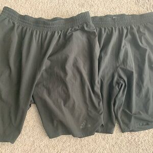 Adidas Black Athletic Shorts Men’s Size Large. Very good condition.